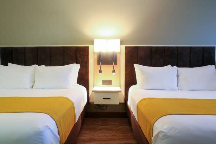 Room 14 of 43
